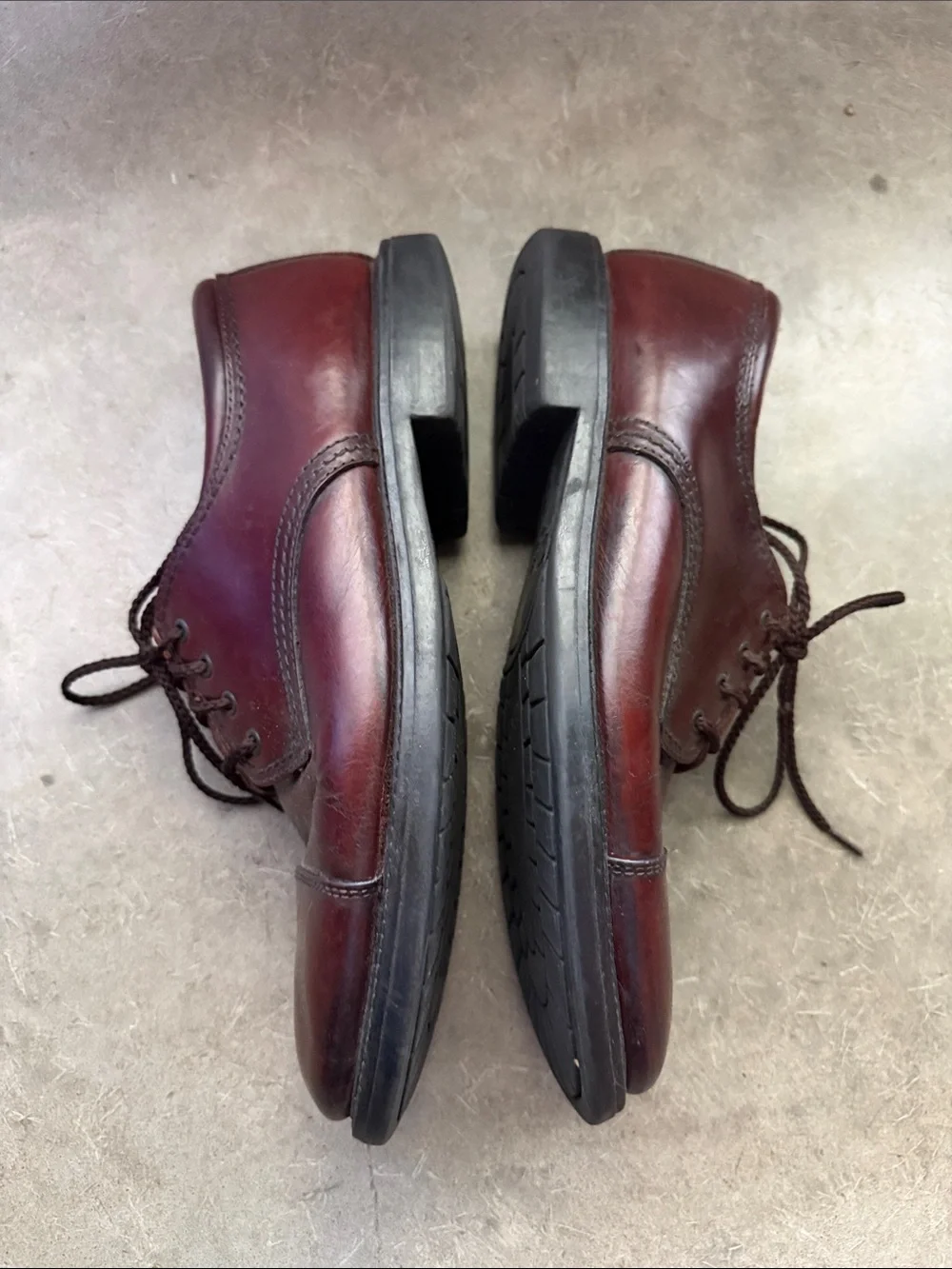 Dockers Brown Men's Leather Lace-Up Oxfords size 9.5 Dress Lawyer Business Workw